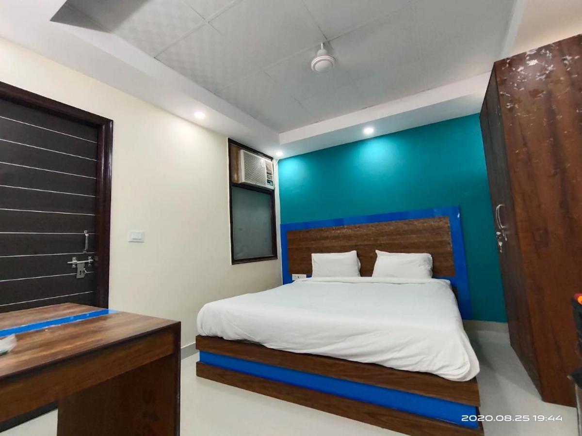 Hotel Royal Town Nowe Delhi Zewnętrze zdjęcie