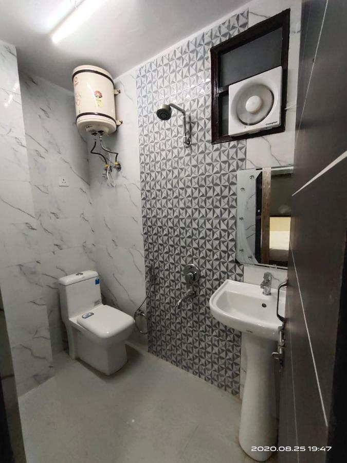 Hotel Royal Town Nowe Delhi Zewnętrze zdjęcie