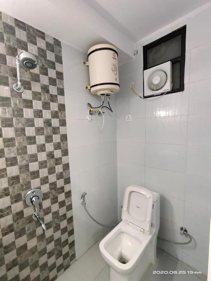 Hotel Royal Town Nowe Delhi Zewnętrze zdjęcie